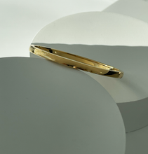 Load image into Gallery viewer, Haley Bangle