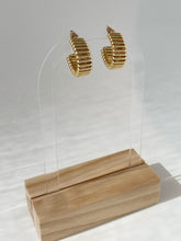 Load image into Gallery viewer, Angela Wrapped Hoop Earrings
