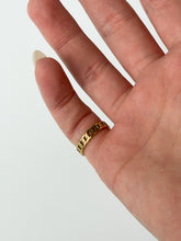 Load image into Gallery viewer, Cuban Etched Ring