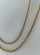 Load image into Gallery viewer, Candace Snake Necklace
