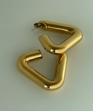 Load image into Gallery viewer, Triangle Hoop Earrings

