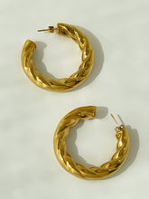 Load image into Gallery viewer, Camila Twisted Hoop Earrings
